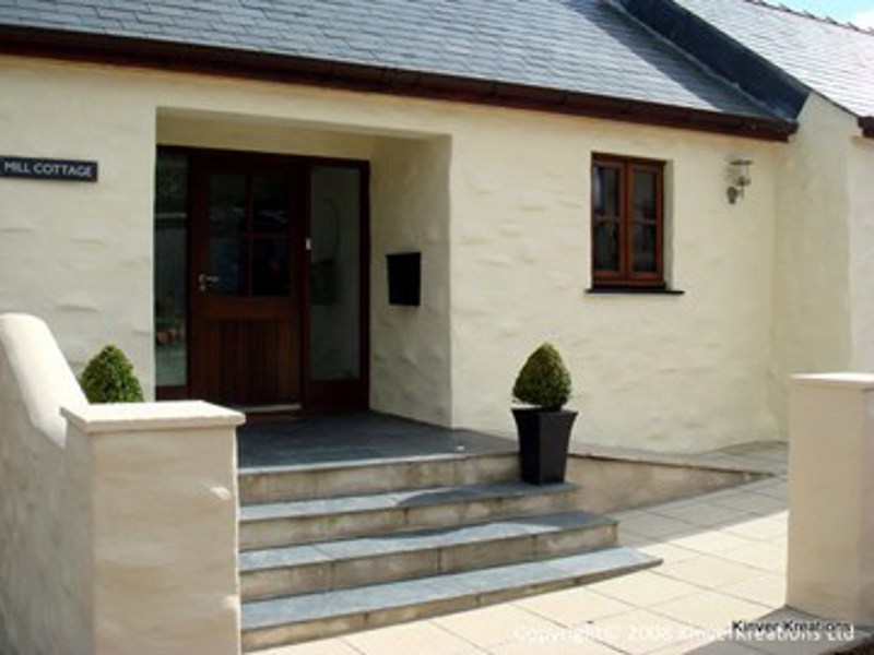 Gallery Image for Treial