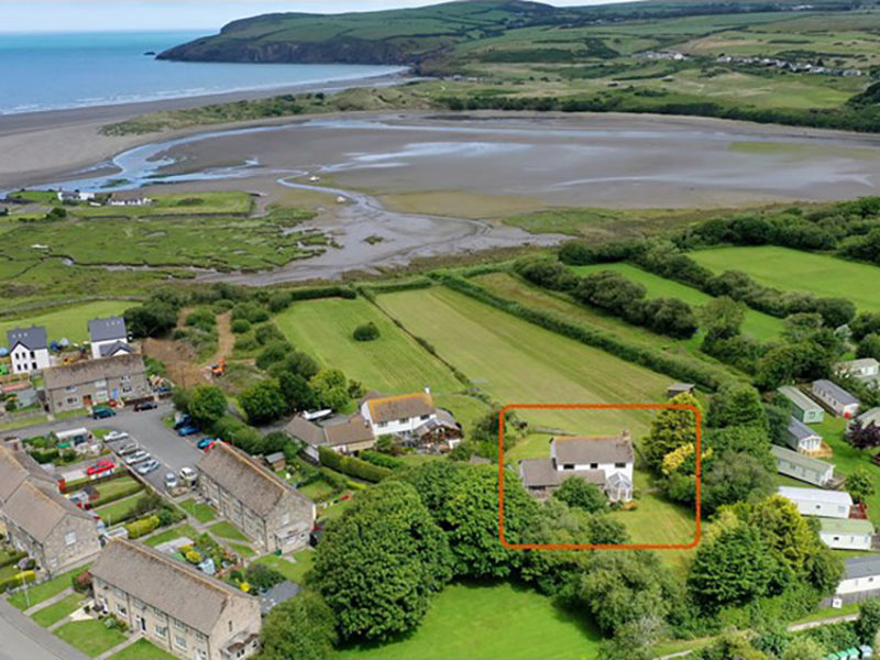 Gallery Image for Replacement Dwelling